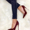 HighHeeledBlonde