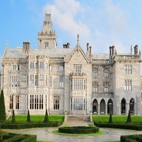 Lennox Manor