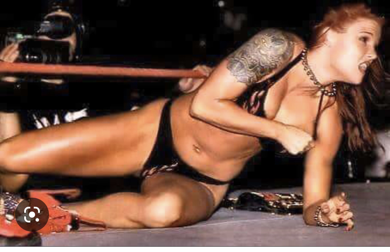 Lita and Trish vs Stacy and Torrie