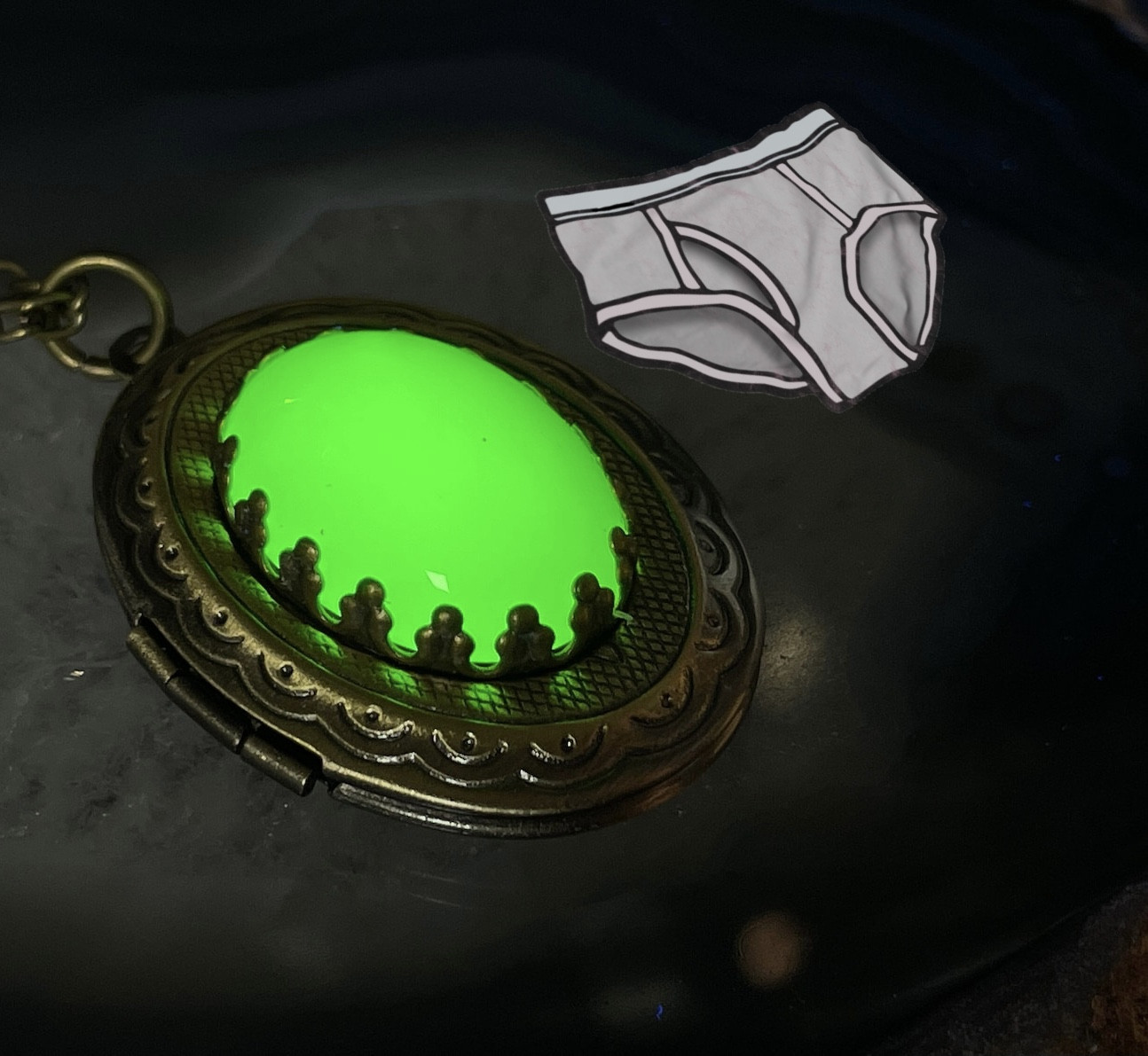 Tommy and The Cursed Locket 