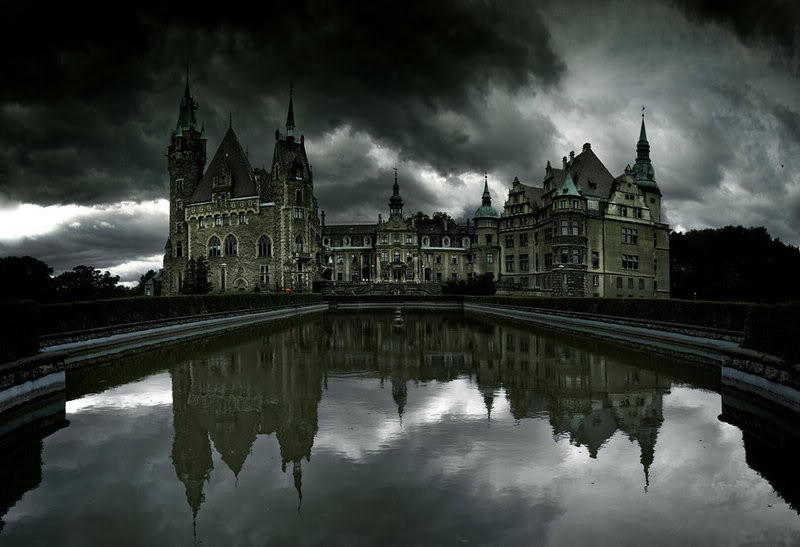 Vamp Manor