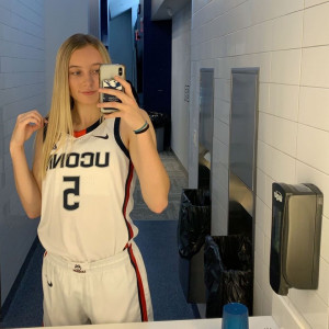 "I'd beat her 1 on 1"